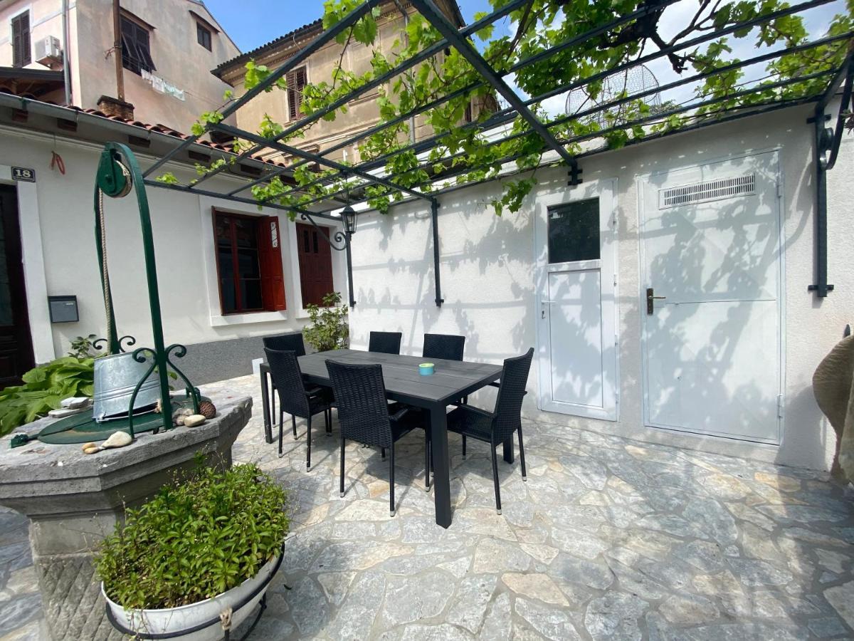 Secret Hideaway In The Volosko Old Town Opatija Exteriör bild